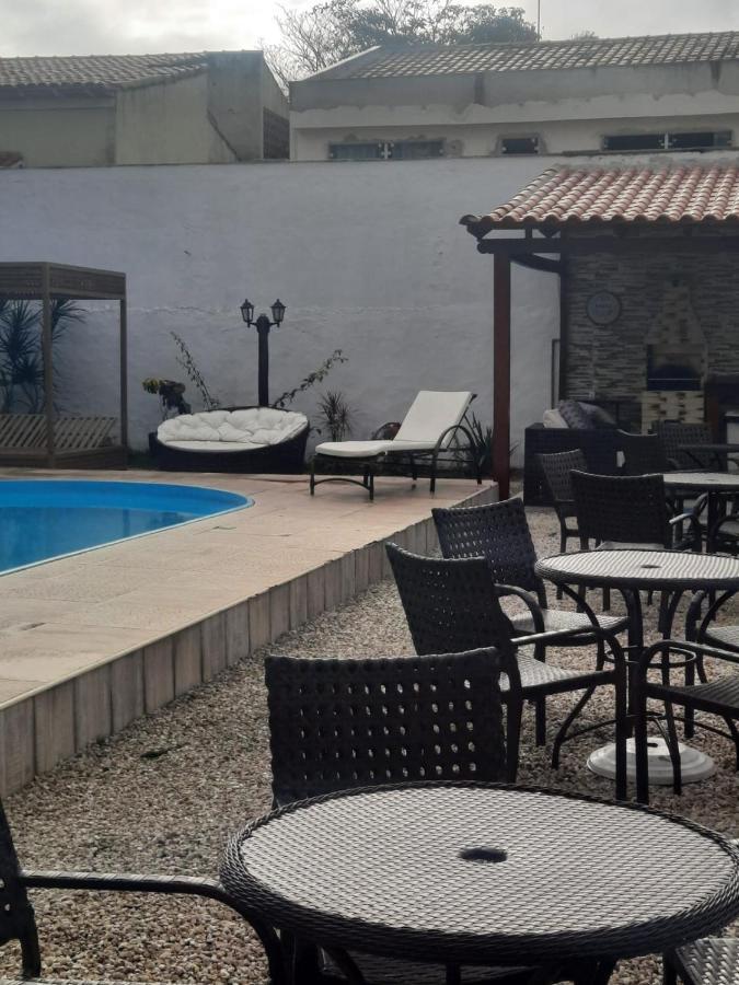 Pousada Loft Praia Dos Anjos Арраял-ду-Кабу Экстерьер фото